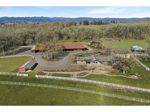17795 Ne Laughlin Rd, Yamhill, OR, 97148-8413 | Card Image