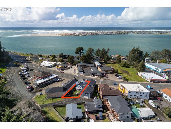 205 Sw Highway 101, Home with 0 bedrooms, 0 bathrooms and null parking in Waldport OR | Image 4