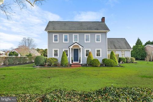 15 West Ave, Ocean View, DE, 19970-9420 | Card Image