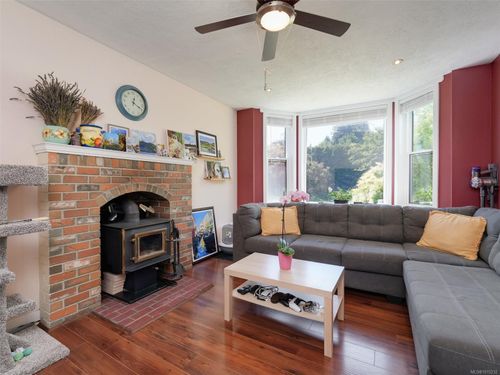 3343 Brenda Lane, Colwood, BC, V9C3T2 | Card Image