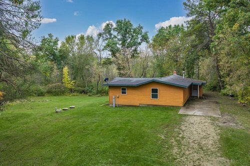 W9449 State Road 33, WONEWOC, WI, 53968-9347 | Card Image