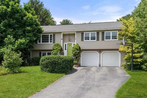 66 Indian Meadow Dr, Northborough, MA, 01532-2437 | Card Image
