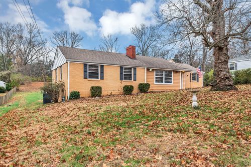 520 E Marthona Rd, Madison, TN, 37115-4566 | Card Image