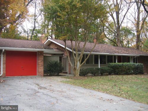 8 Carderock Ct, BETHESDA, MD, 20817-4528 | Card Image