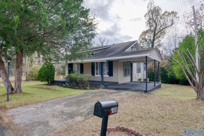 108 Wood Avenue, House other with 3 bedrooms, 1 bathrooms and null parking in Sheffield AL | Image 3