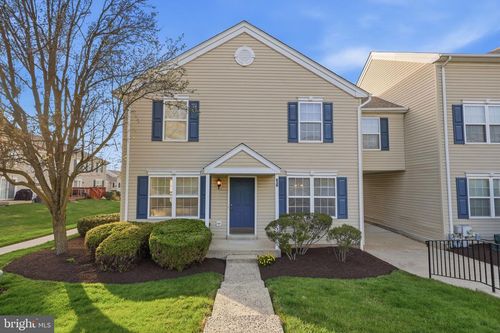 838 Purple Martin Ct, WARRINGTON, PA, 18976-3009 | Card Image