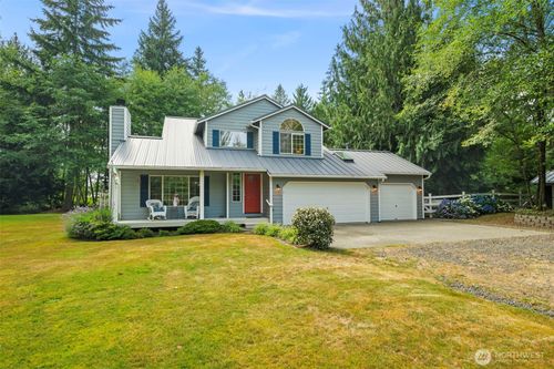 7781 Ne Frog Hollow St, Kingston, WA, 98346-8512 | Card Image