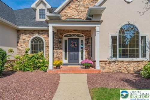 250 Park Vista Terrace, Allentown City, PA, 18104 | Card Image