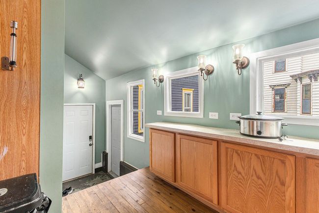 390 W Muskegon Ave, House other with 5 bedrooms, 4 bathrooms and null parking in Muskegon MI | Image 12