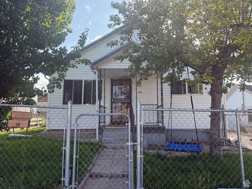 285 Duchesne St, Helper, UT, 84526-1113 | Card Image