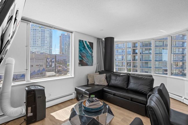 1005 - 688 Abbott Street, Condo with 1 bedrooms, 1 bathrooms and 1 parking in Vancouver BC | Image 9