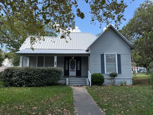 701 Garwood Street, Smithville, TX, 78957 | Card Image