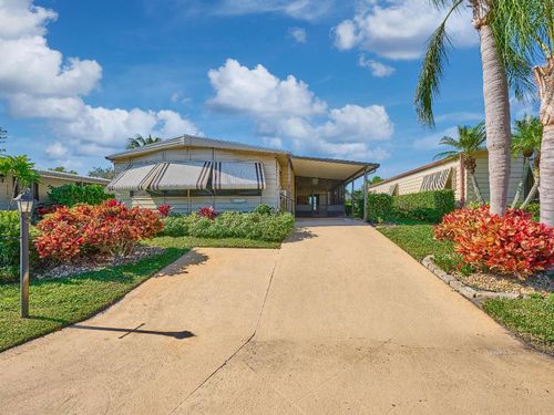 7526 Se Independence Ave, Hobe Sound, FL, 33455-5811 | Card Image