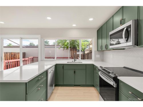 620 S Youngfield Ct, Lakewood, CO, 80228-2811 | Card Image