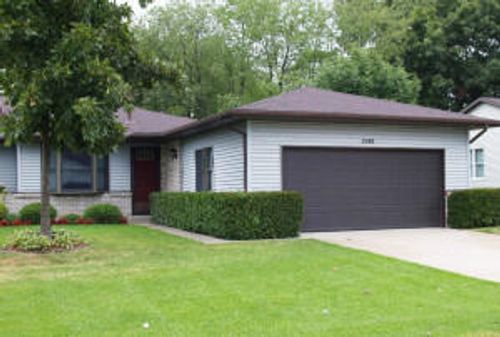 bldg-176-2165 Remington Way Ne, Grand Rapids, MI, 49505-7146 | Card Image