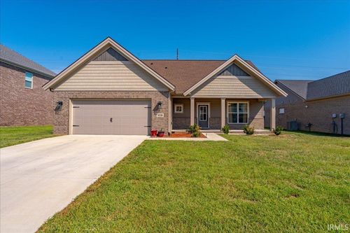 5526 Abbe Wood Dr, Newburgh, IN, 47630-0040 | Card Image