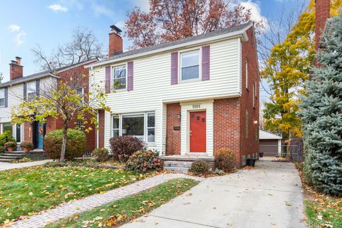 1101 N Washington Ave, Royal Oak, MI, 48067-4343 | Card Image