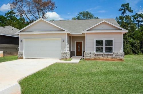 2352 Cedar Place Dr, Conroe, TX, 77306-2066 | Card Image