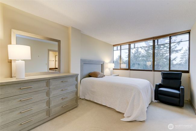 APT-701 - 1910 Evergreen Park Dr Sw, Condo with 2 bedrooms, 2 bathrooms and 1 parking in Olympia WA | Image 12