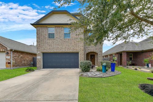6869 Dogwood Cliff Ln, Dickinson, TX, 77539-1925 | Card Image