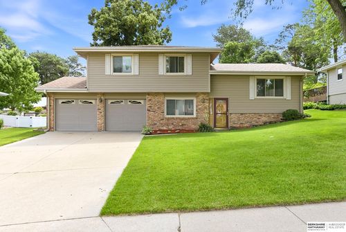 6241 S 74th St, Ralston, NE, 68127-4317 | Card Image