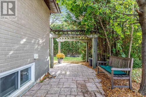 basement-unit-37 Foreht Cres, Aurora, ON, L4G3E7 | Card Image