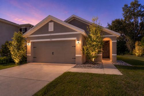 9031 Water Chestnut Dr, TEMPLE TERRACE, FL, 33637-5308 | Card Image