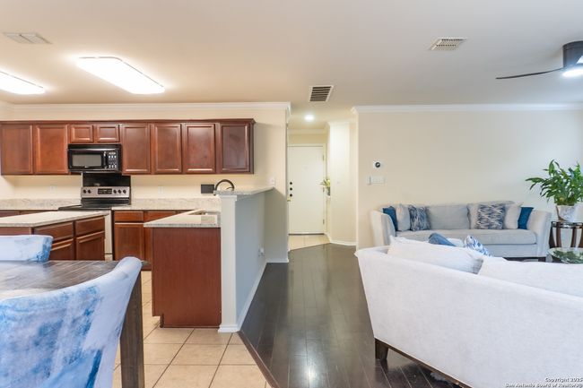 9534 Anderson Way, House other with 3 bedrooms, 3 bathrooms and null parking in Converse TX | Image 33