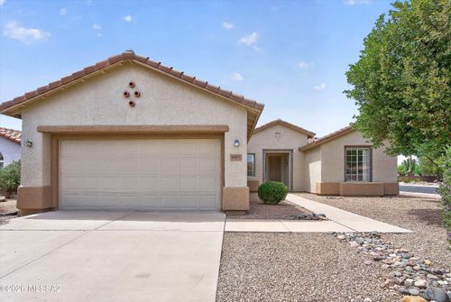 9405 N Sombrero Canyon Drive, Tucson, AZ, 85743 | Card Image