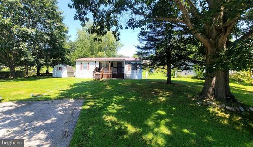 16 Pawnee Dr, WINDSOR, PA, 17366-9662 | Card Image