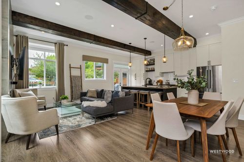 18-1454 162b St, Surrey, BC, V4A9W9 | Card Image