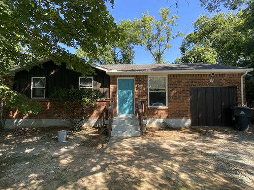 3232 Hinkle Dr, Nashville, TN, 37218-3108 | Card Image