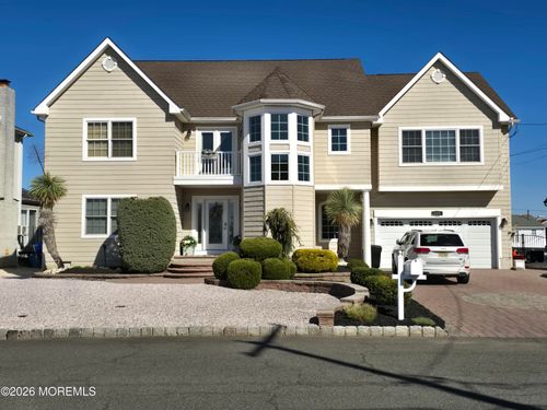 1116 Capstan Dr, Forked River, NJ, 08731-2023 | Card Image
