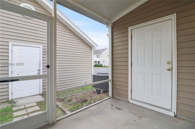 300 Campus Ln, Townhouse with 4 bedrooms, 4 bathrooms and null parking in Okatie SC | Image 7