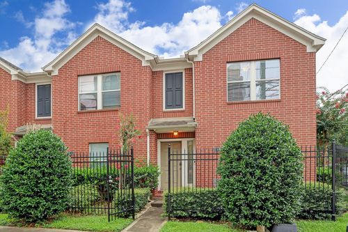 2937 W Dallas St, Houston, TX, 77019-4031 | Card Image