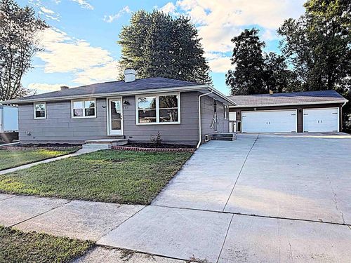 631 Idlewild Street, KAUKAUNA, WI, 54130 | Card Image