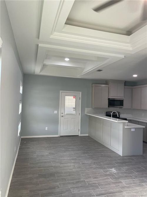 12720 N 33rd Ln, Edinburg, TX, 78541-6614 | Card Image