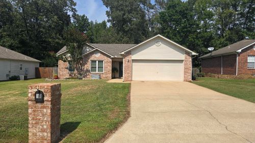 18 Farrah St, Ward, AR, 72176-9444 | Card Image