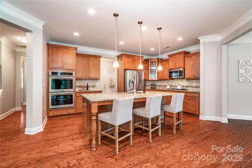 7052 Barnstone Ct, Denver, NC, 28037-6538 | Card Image
