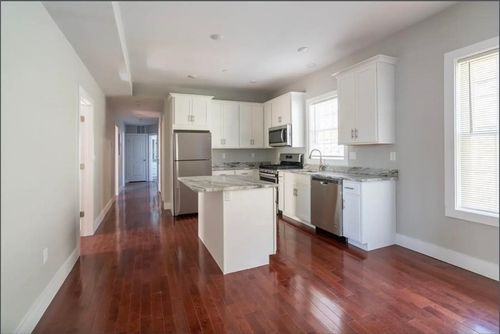 3-33 Covington St, Boston, MA, 02127 | Card Image