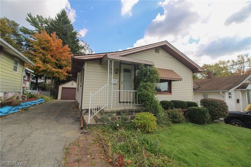 21 S Osborn Ave, Youngstown, OH, 44509-2629 | Card Image