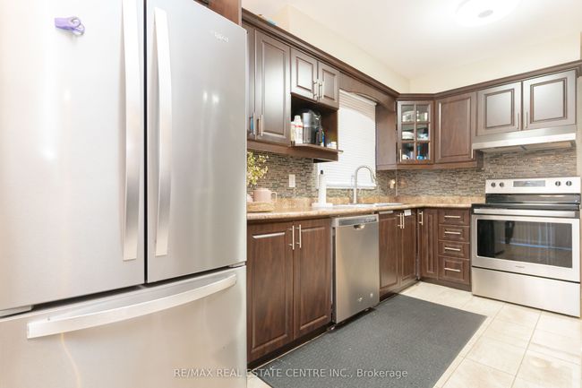 3 Candy Cres, House other with 4 bedrooms, 5 bathrooms and 2 parking in Brampton ON | Image 12