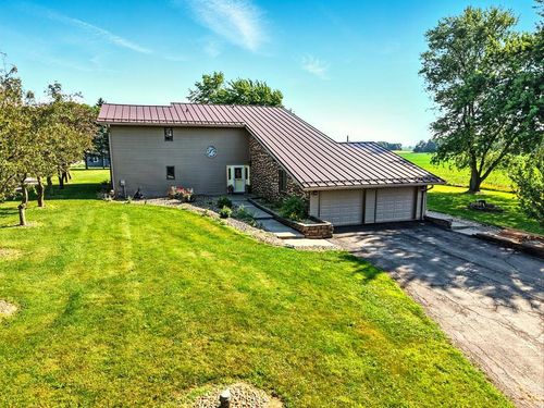 3796 State Route 4, Bucyrus, OH, 44820-9468 | Card Image