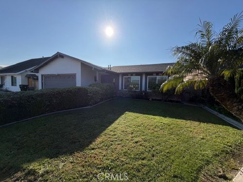 9442 Sean Way, Westminster, CA, 92683-7437 | Card Image