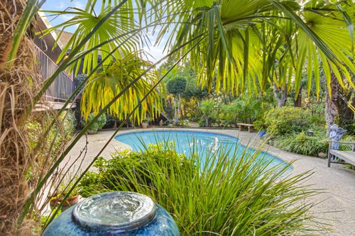 3305 Inverness Ct, Sacramento, CA, 95821-3930 | Card Image