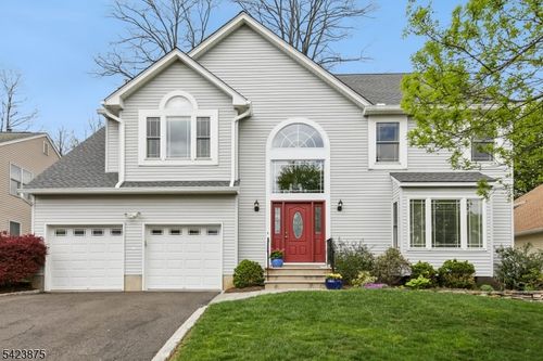 7 Blazure Dr, Bernardsville, NJ, 07924-2525 | Card Image