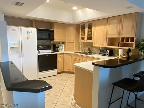 apt-10-1320 Blue Point Ave, Naples, FL, 34102-0587 | Card Image