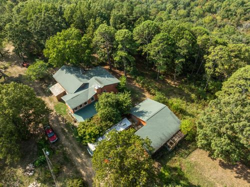 27535 Farm Road 2150, Cape Fair, MO, 65624-5338 | Card Image