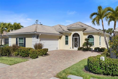 5811 Wilena Pl, SARASOTA, FL, 34238-1708 | Card Image