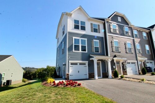 4489 Drysdale St, Rockingham, VA, 22801-4084 | Card Image